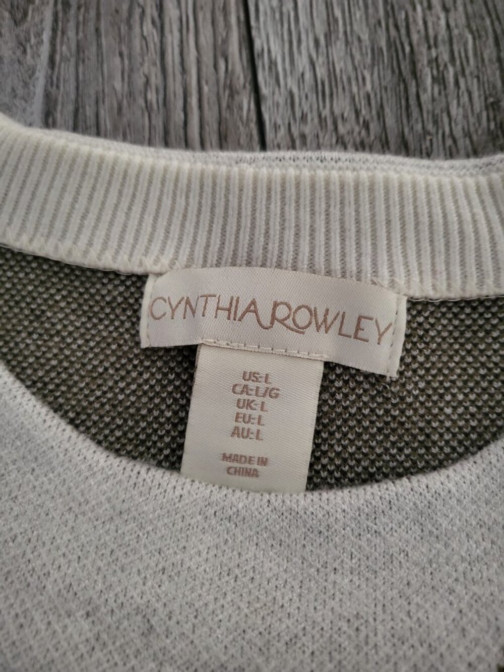Cynthia Rowley Olive Green Floral Knit Sweater Cream Crop Top Pullover L - Picture 2 of 12
